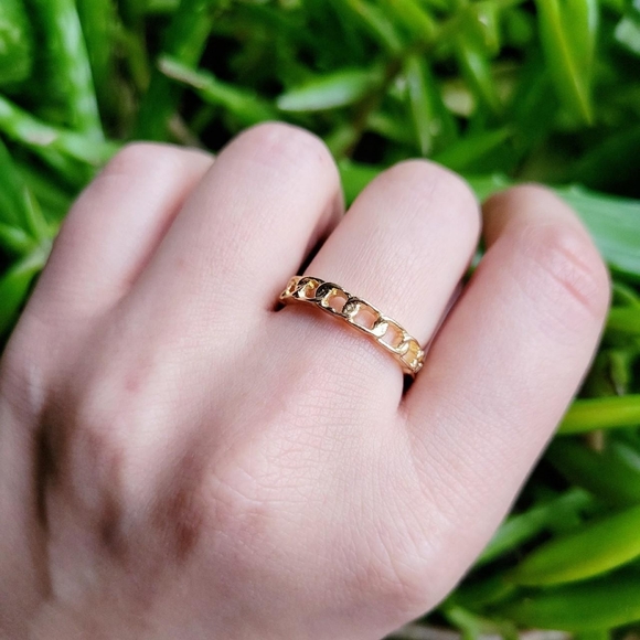 New Dainty Gold Chain Ring Band, size 7 - Picture 2 of 7